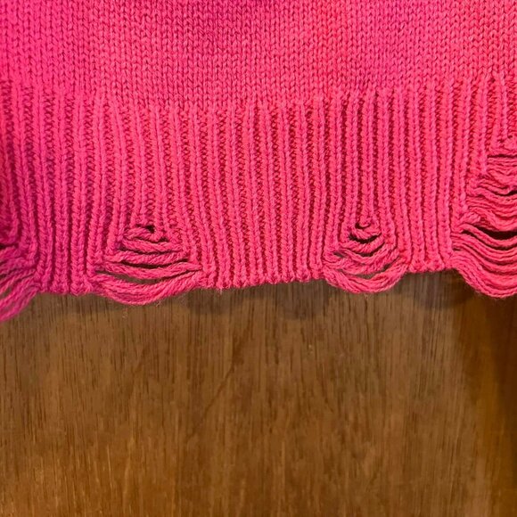 🐻Size L(11-13) - NOBO - Pink Distressed Sweater w/Skull Design - Picture 5 of 8